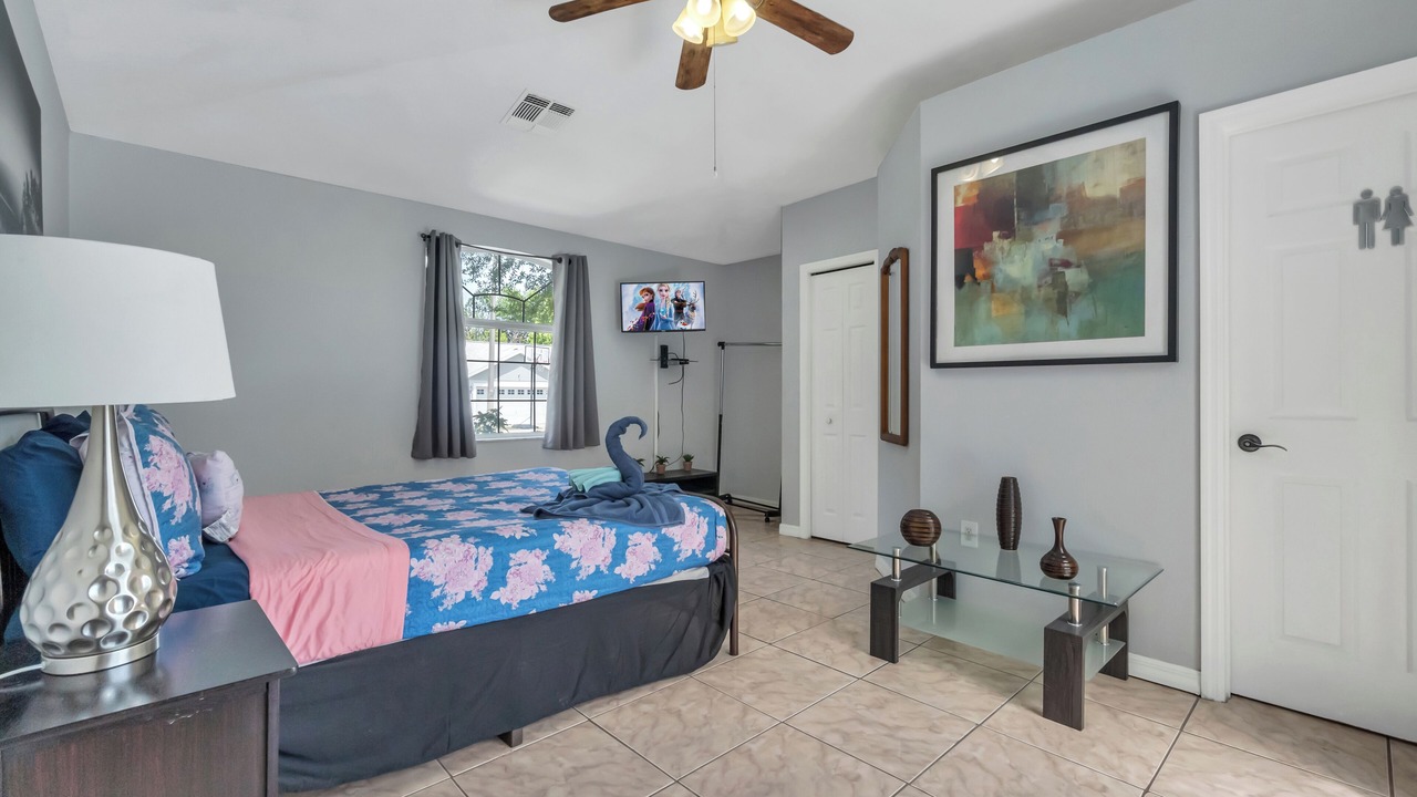 Photo of Bedroom in Thousand Oaks