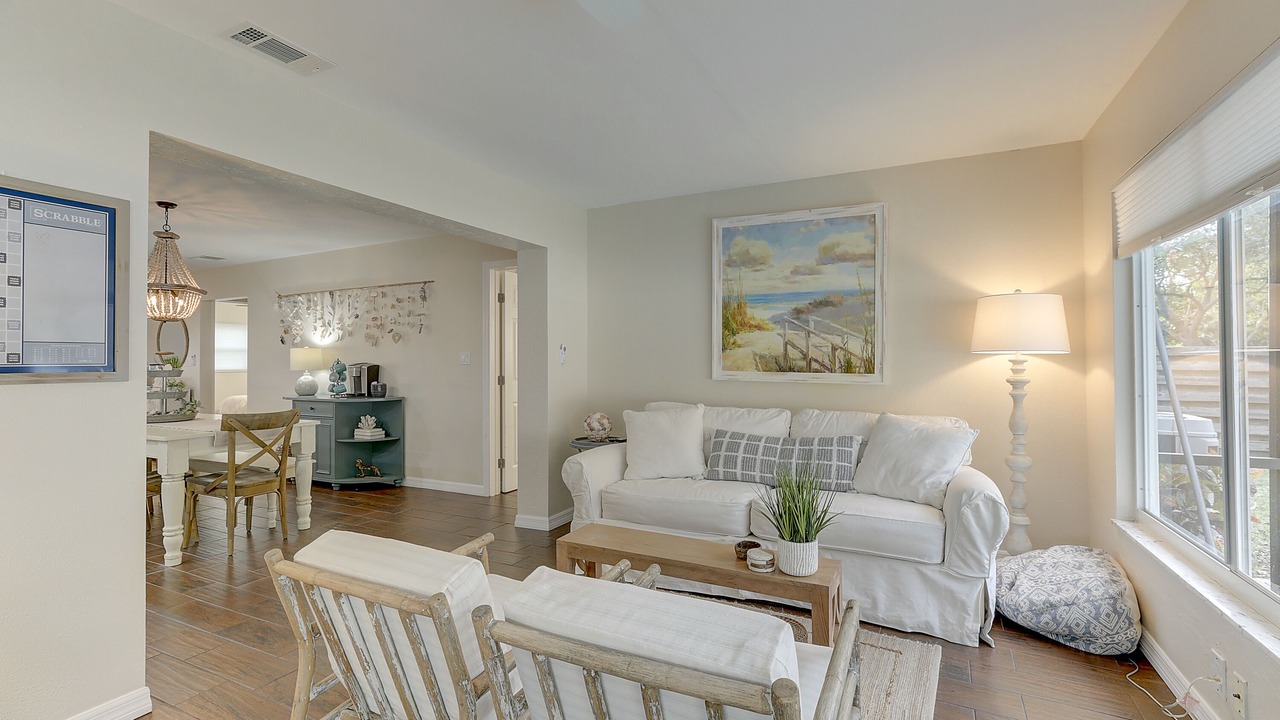 Photo of Livingroom in Gulf Gate Estates