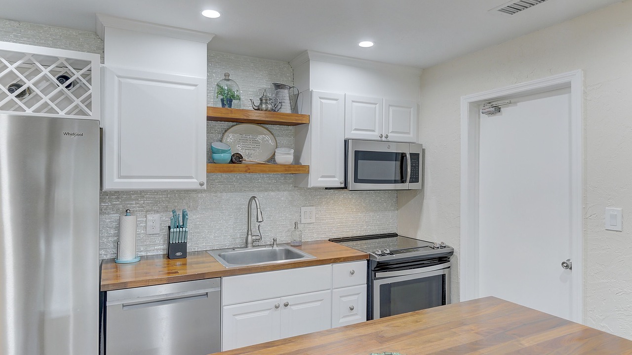 Photo of Kitchen in Gulf Gate Estates