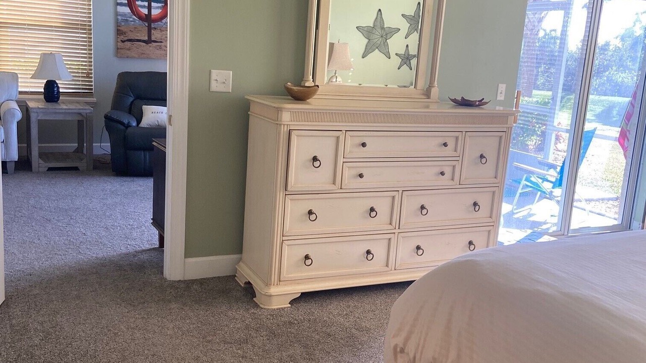 Photo of Bedroom in Bouchelles Island