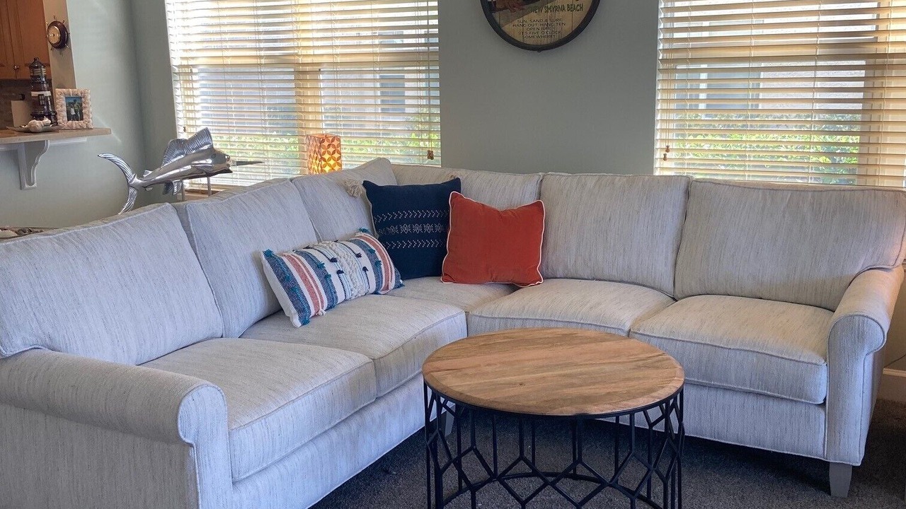 Photo of Livingroom in Bouchelles Island