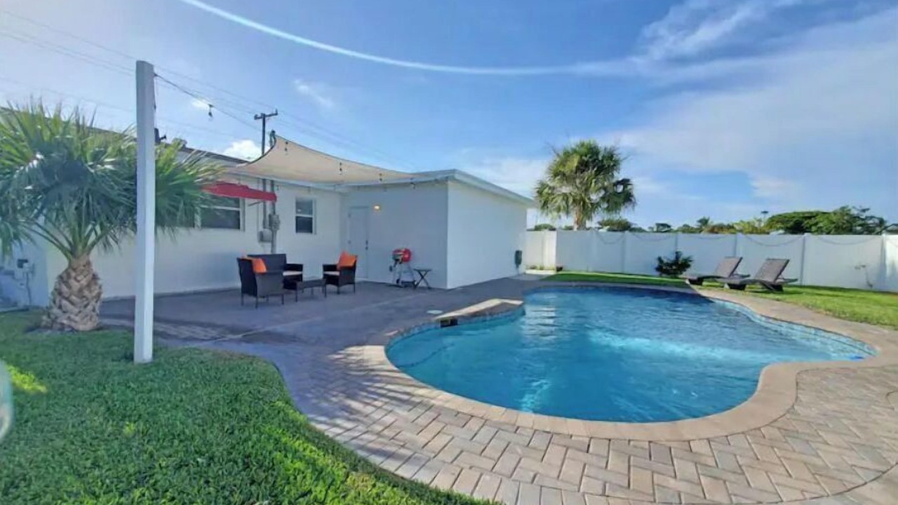 Photo of Outdoor in Lantana