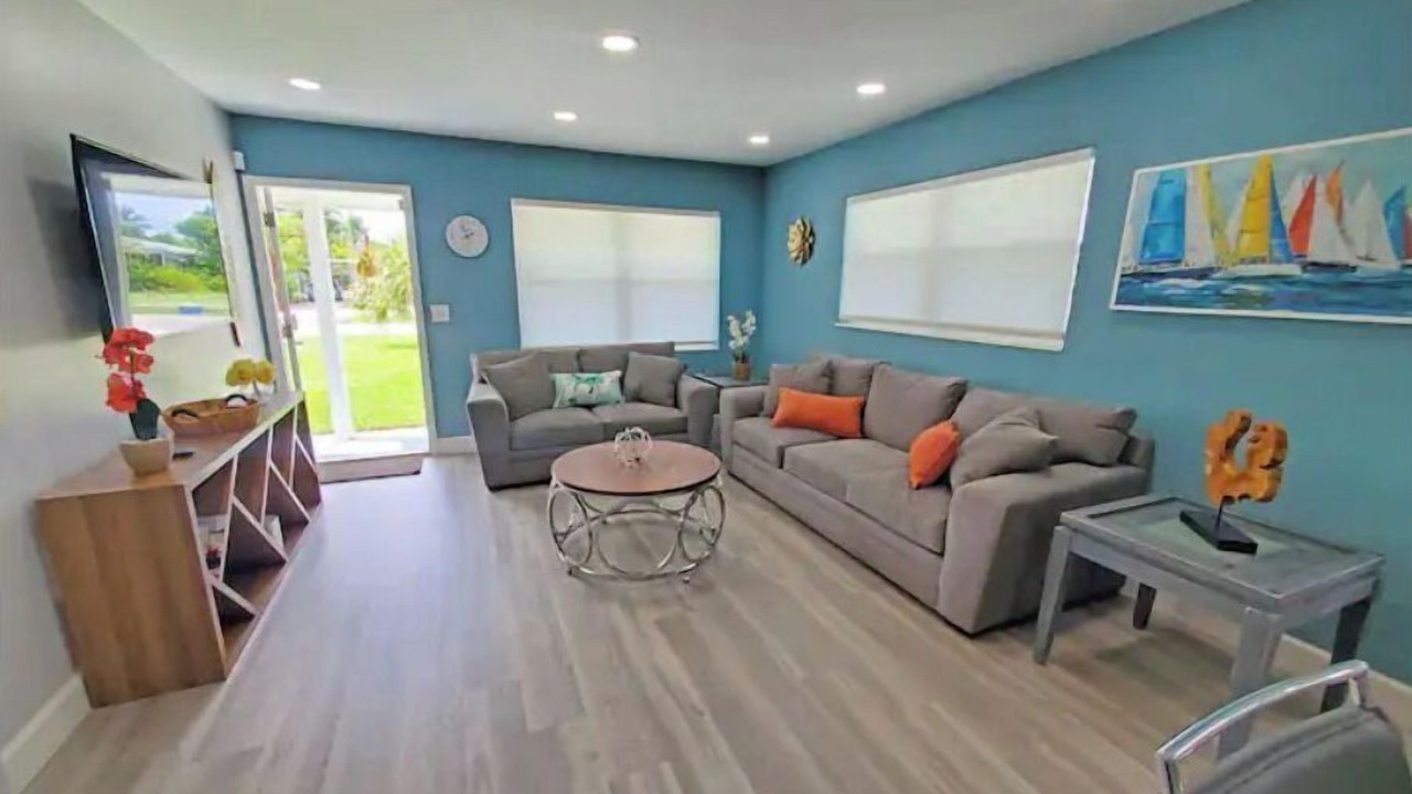 Photo of Livingroom in Lantana