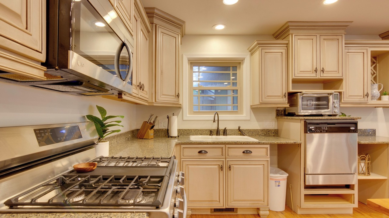 Photo of Kitchen in Tuxedo