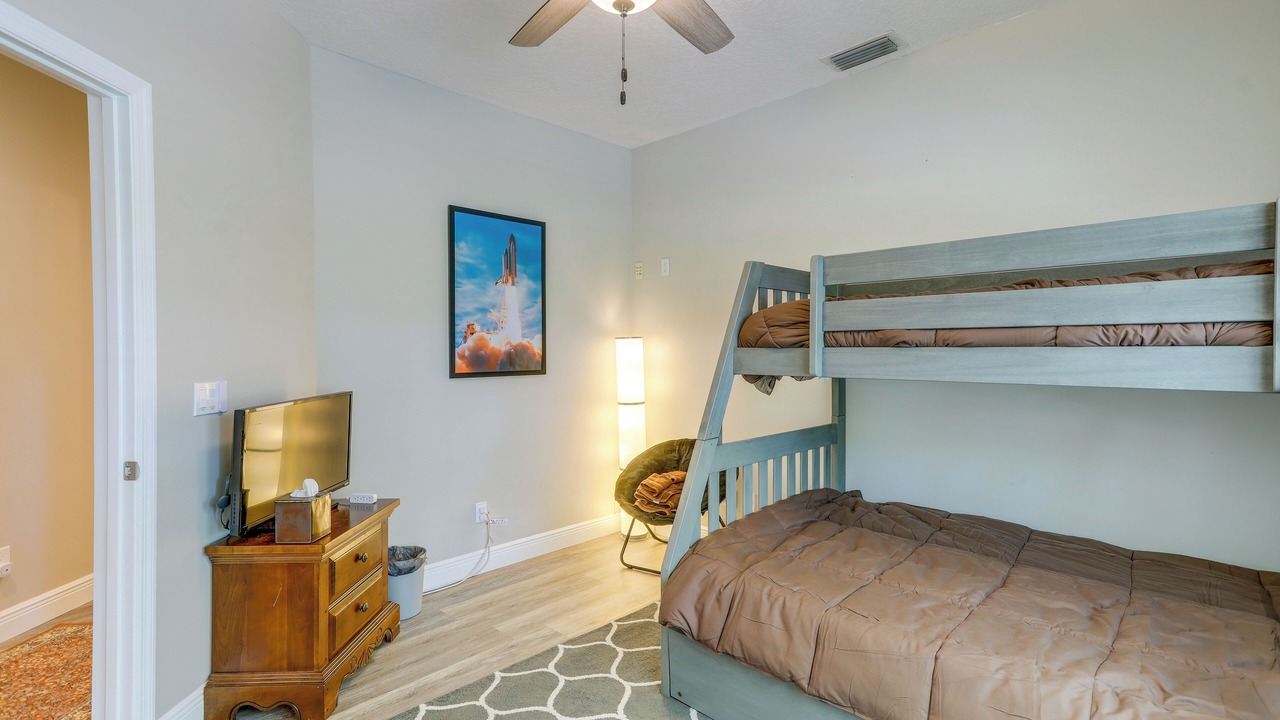 Photo of Bedroom in Titusville