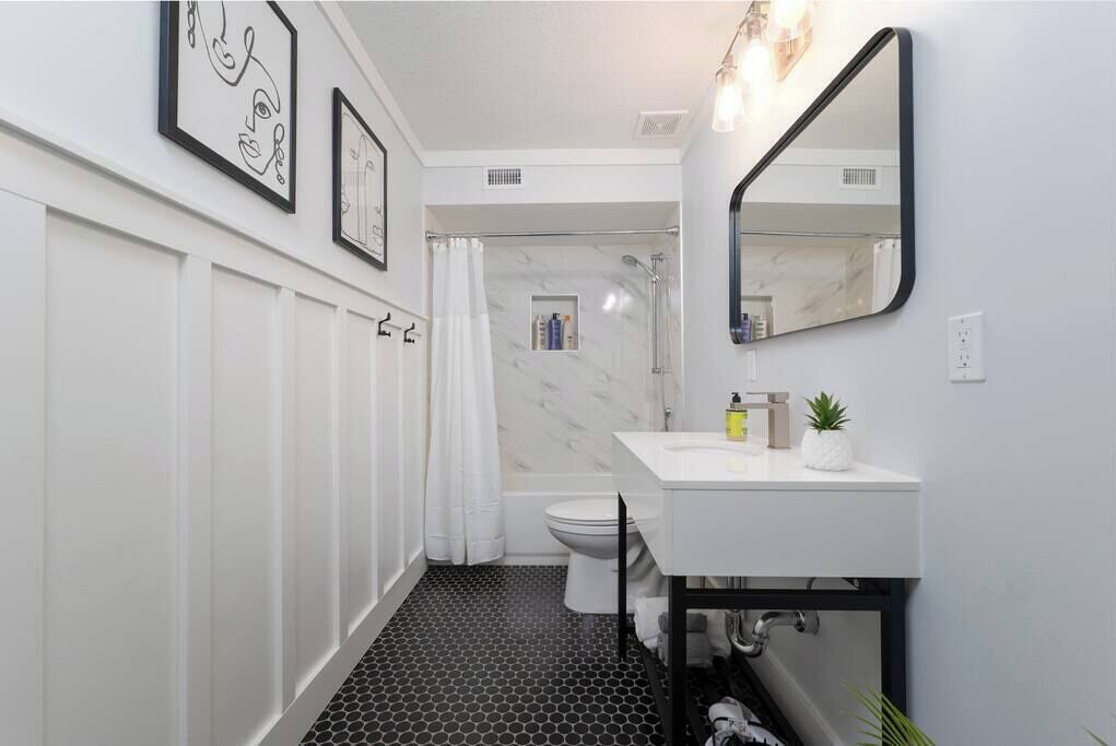 Photo of Bathroom in Jacksonville