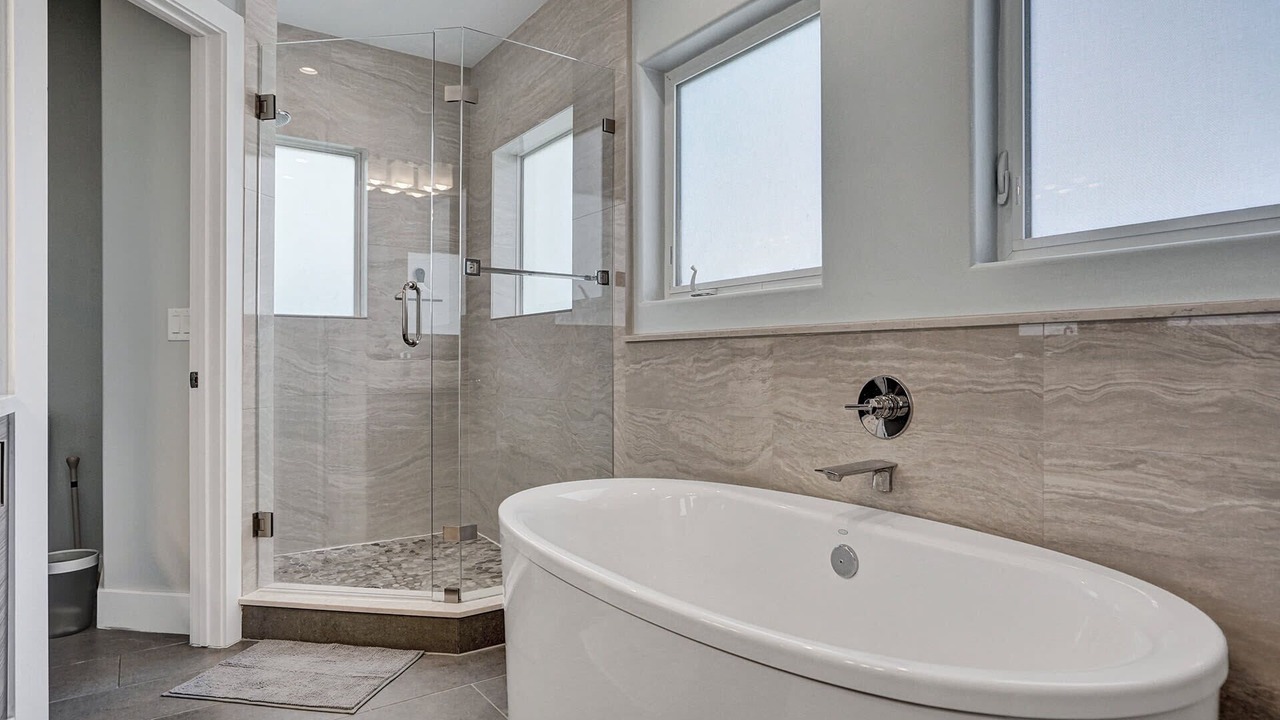Photo of Bathroom in Victoria Park