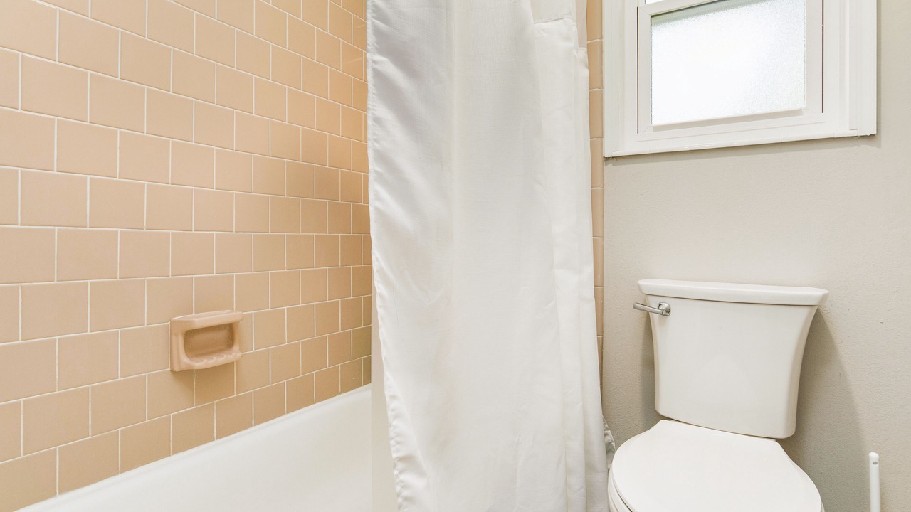 Photo of Bathroom in North Northwest Pensacola
