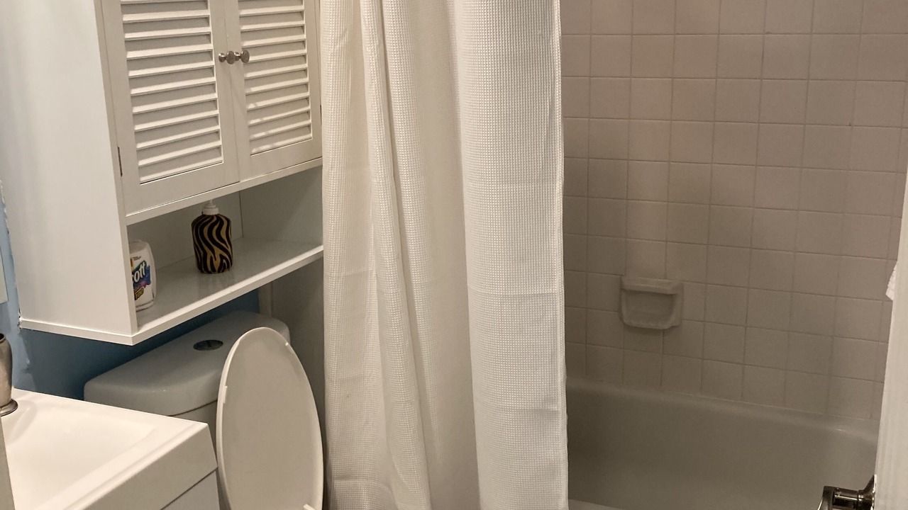 Photo of Bathroom in Palm Valley