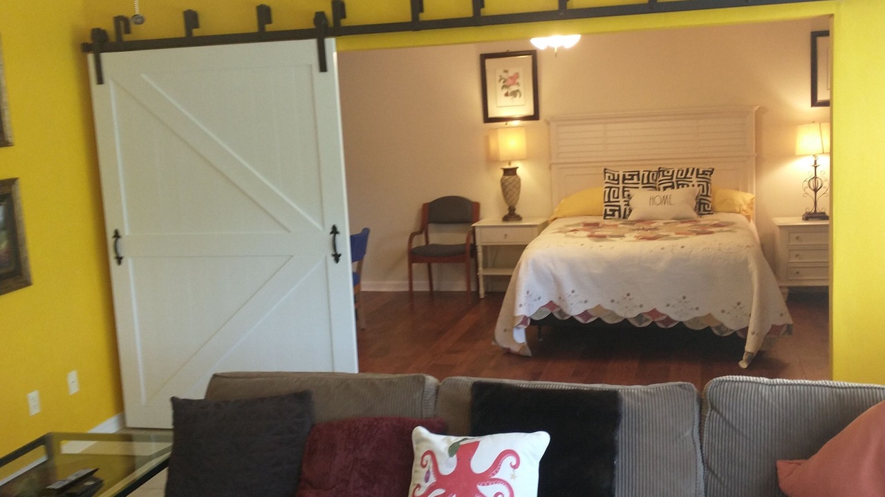 Photo of Livingroom in Palm Valley
