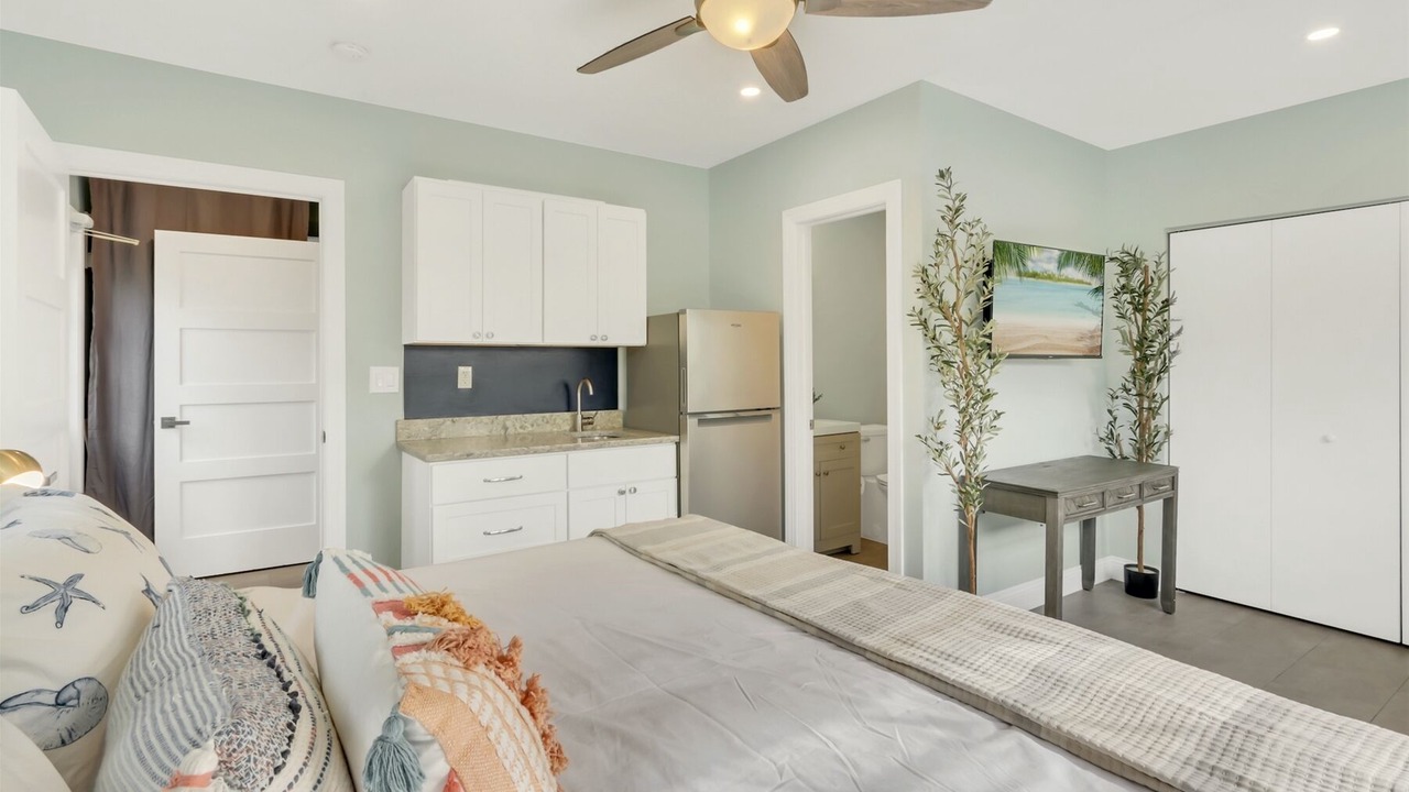 Photo of Others in Coral Ridge Isles