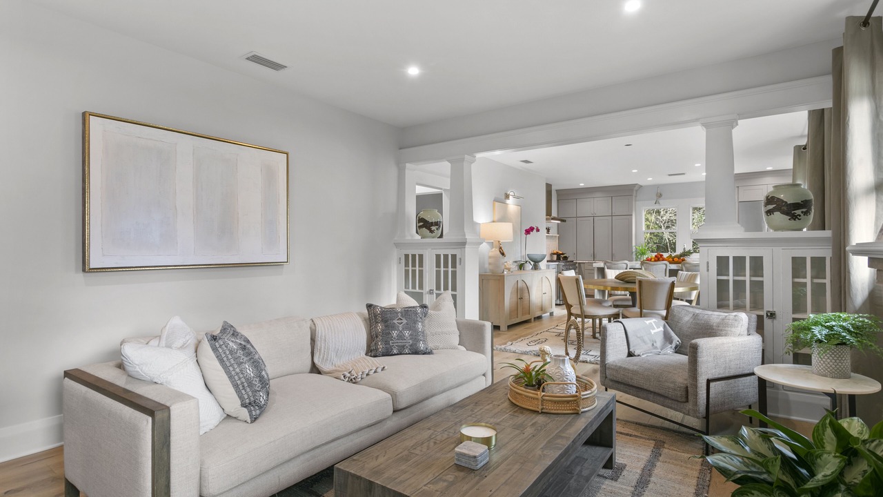 Photo of Livingroom in SoHo