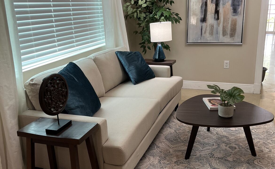 Photo of Livingroom in The Roads