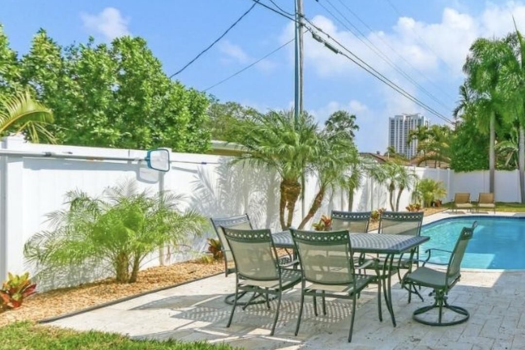 Photo of Outdoor in Bel Air