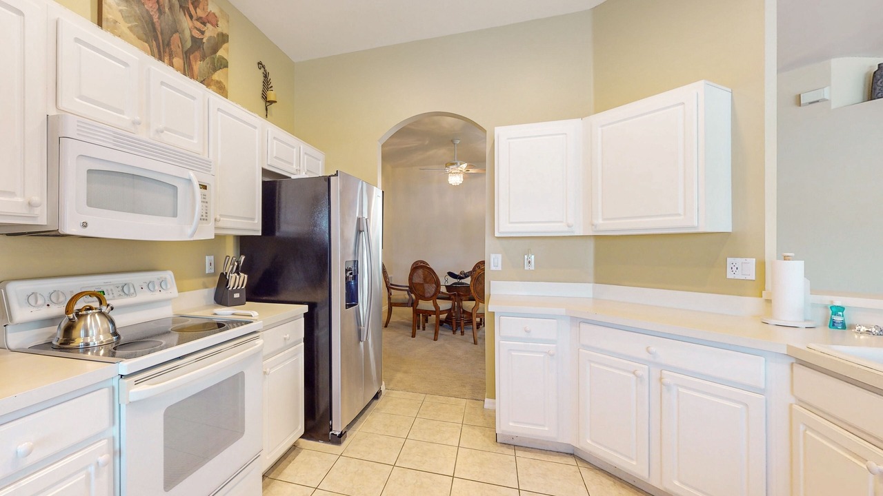 Photo of Kitchen in Beachwalk Isles