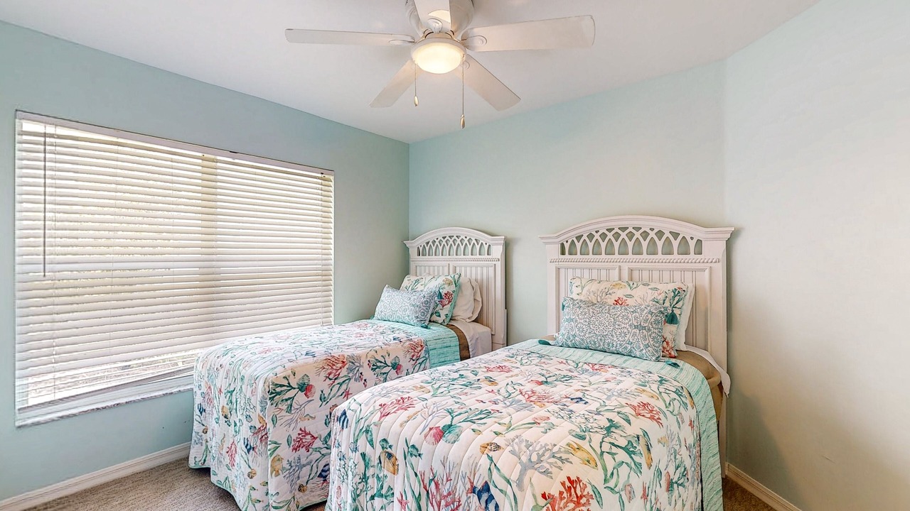 Photo of Bedroom in Beachwalk Isles