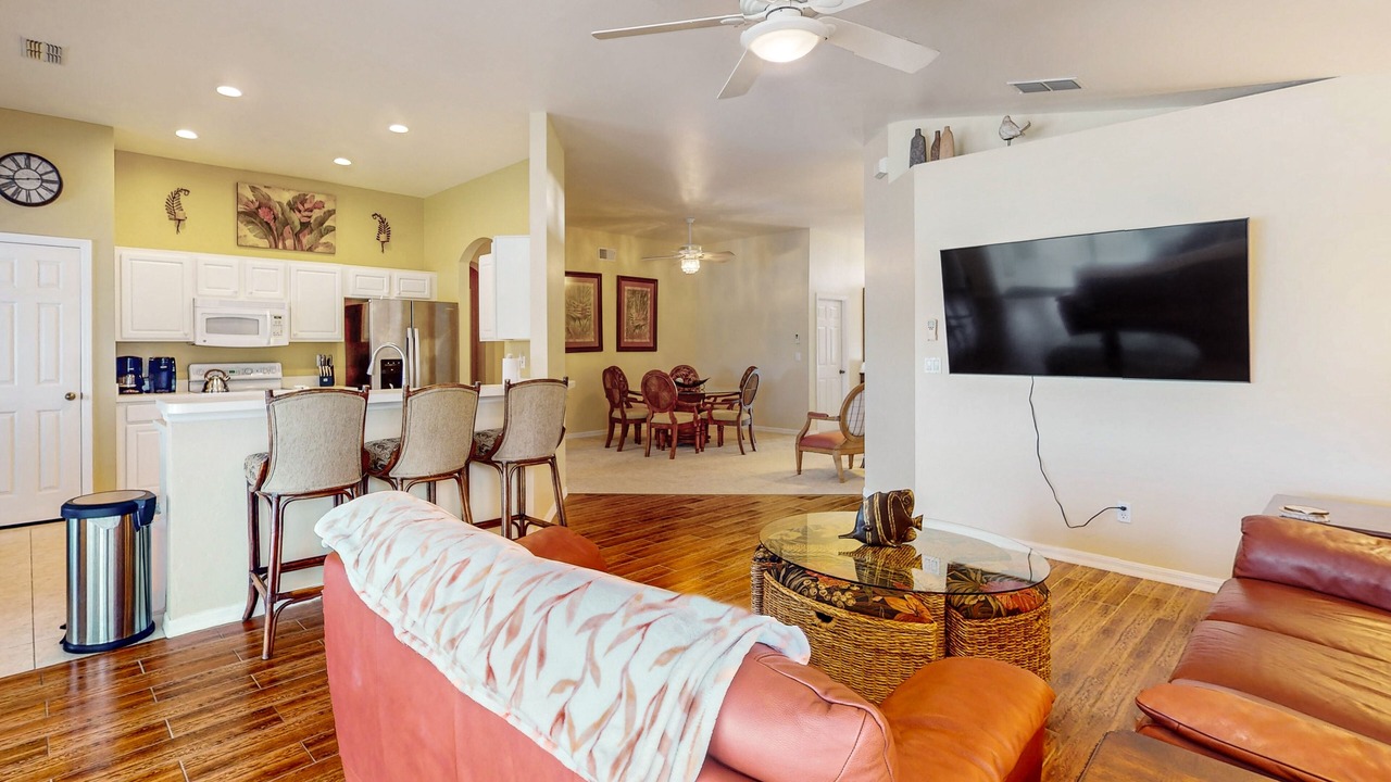 Photo of Livingroom in Beachwalk Isles