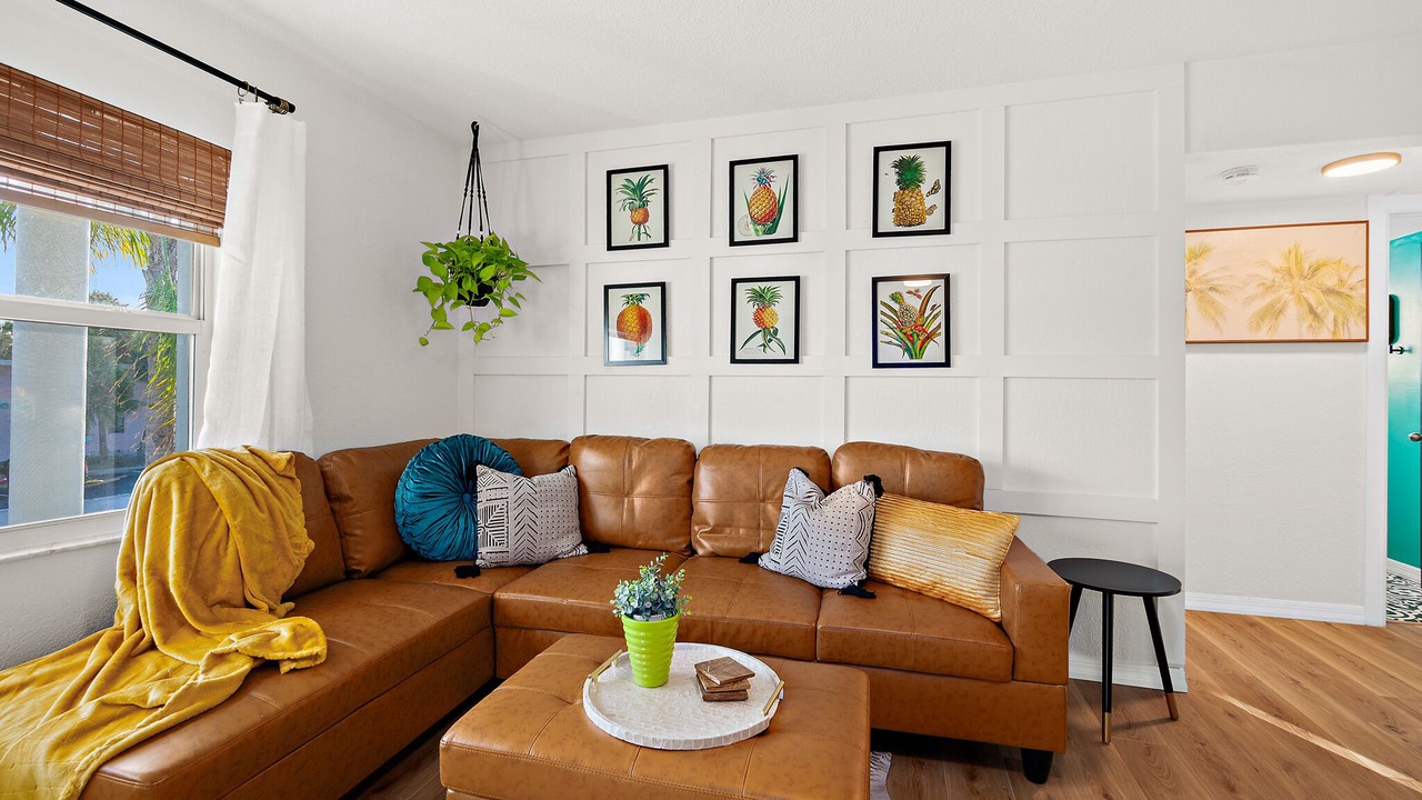 Photo of Livingroom in Indian Harbour Beach