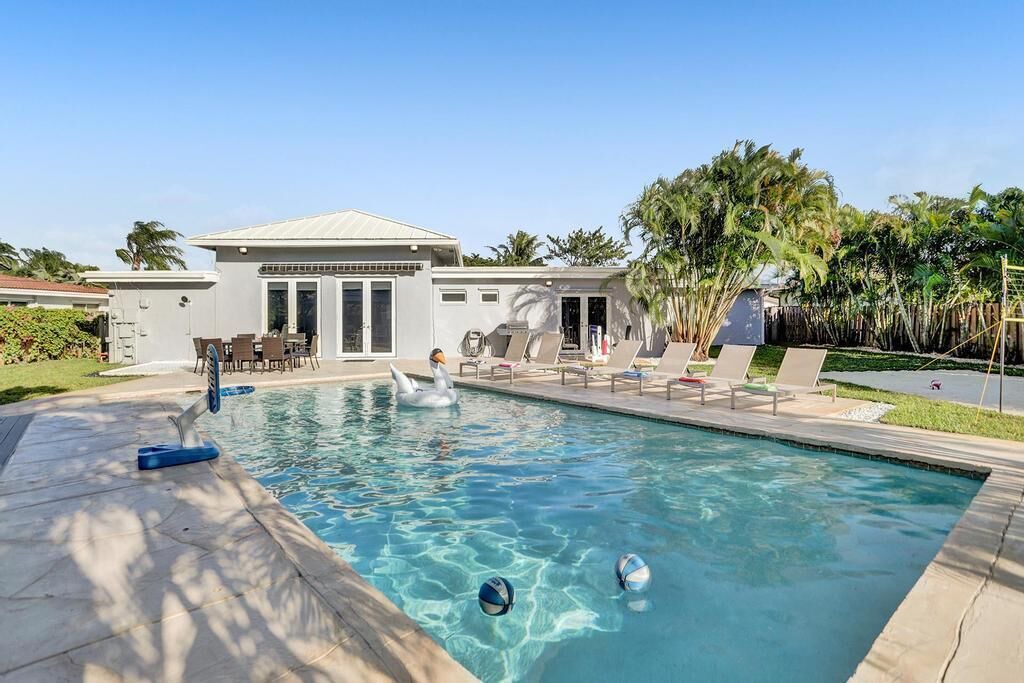 Photo of Outdoor in Lighthouse Point