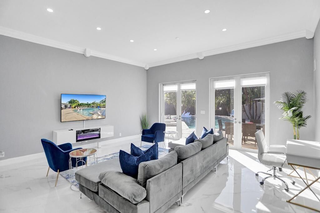 Photo of Livingroom in Lighthouse Point