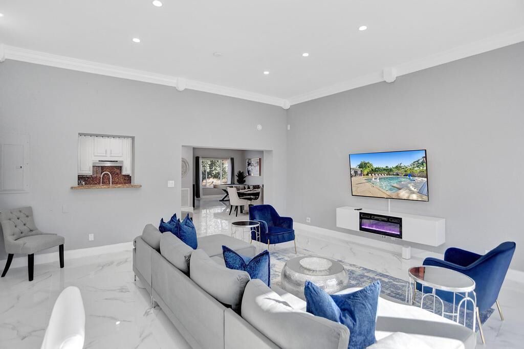 Photo of Livingroom in Lighthouse Point