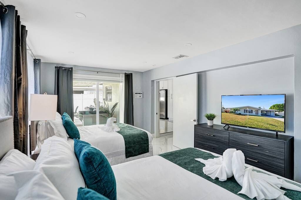 Photo of Bedroom in The Cove