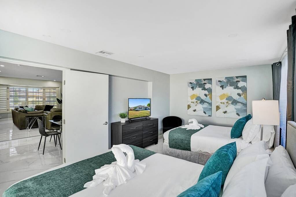 Photo of Bedroom in The Cove