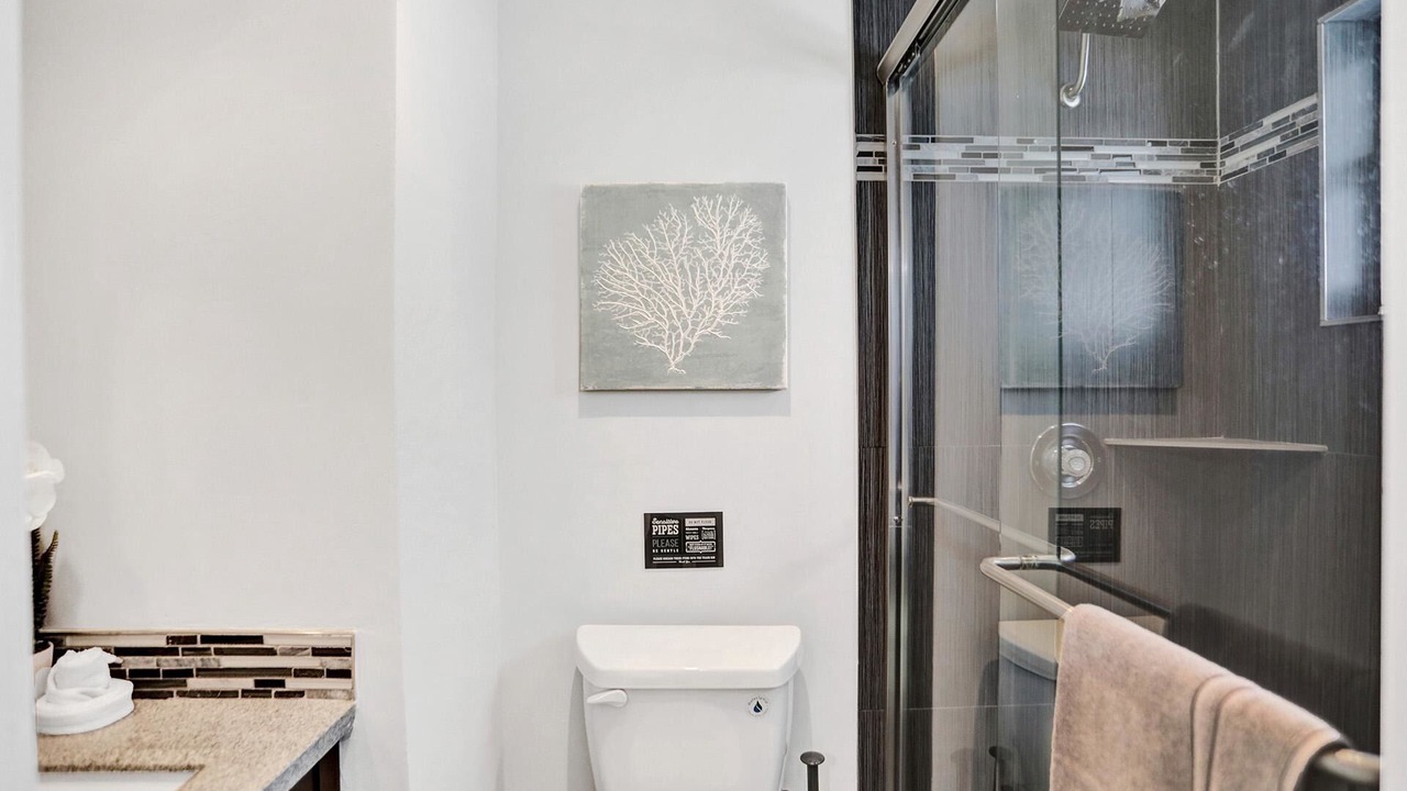 Photo of Bathroom in Lighthouse Point