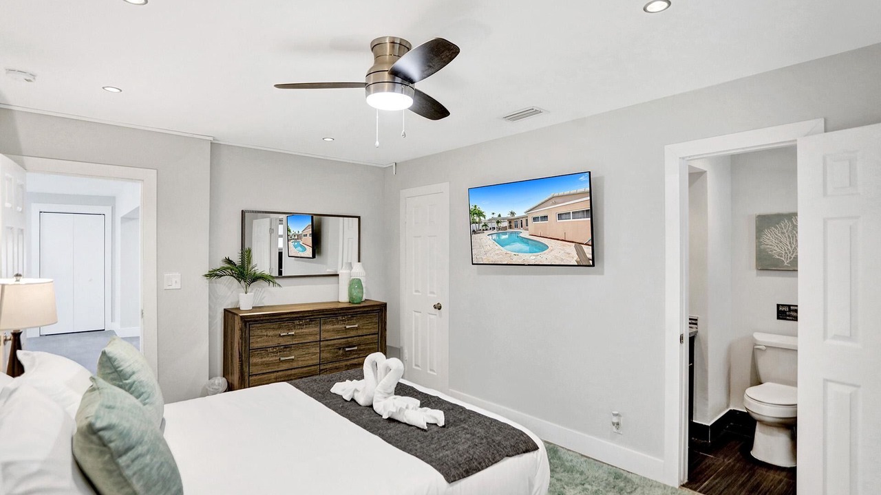 Photo of Bedroom in Lighthouse Point