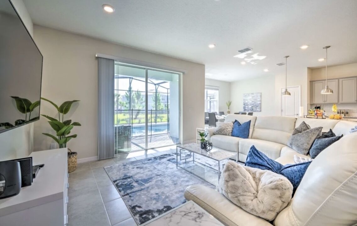 Photo of Livingroom in Loughman
