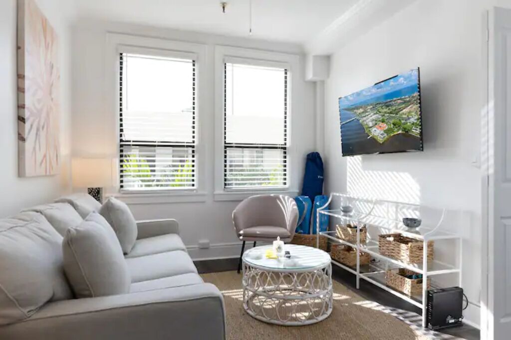 Photo of Livingroom in Palm Beach - West Palm Beach