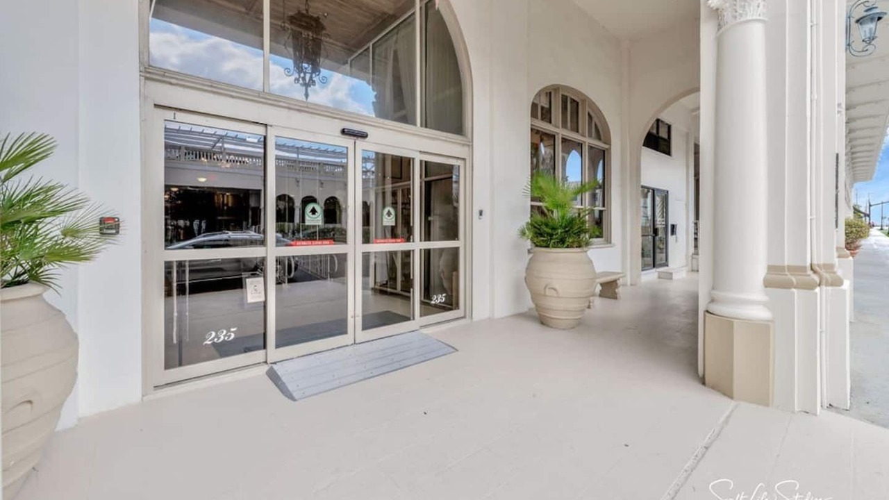 Photo of Outdoor in Palm Beach - West Palm Beach