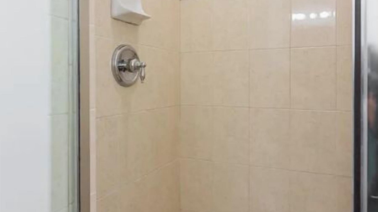 Photo of Bathroom in Ludlam