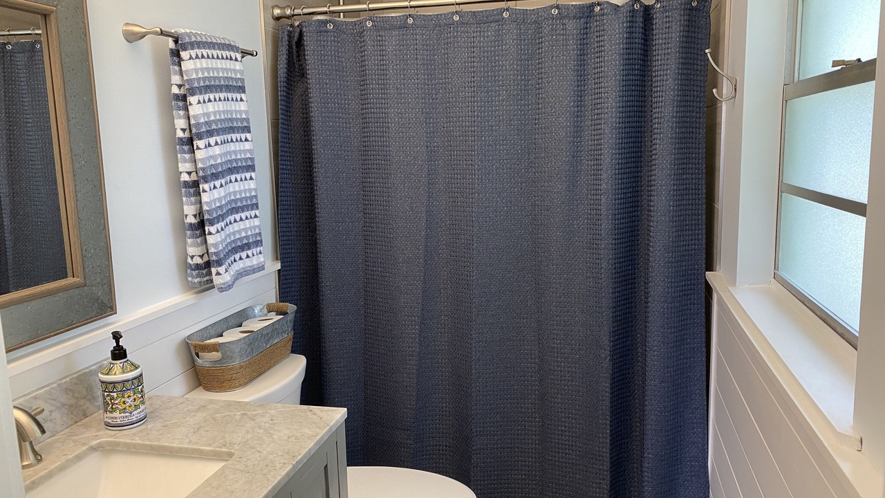 Photo of Bathroom in Seaview Park