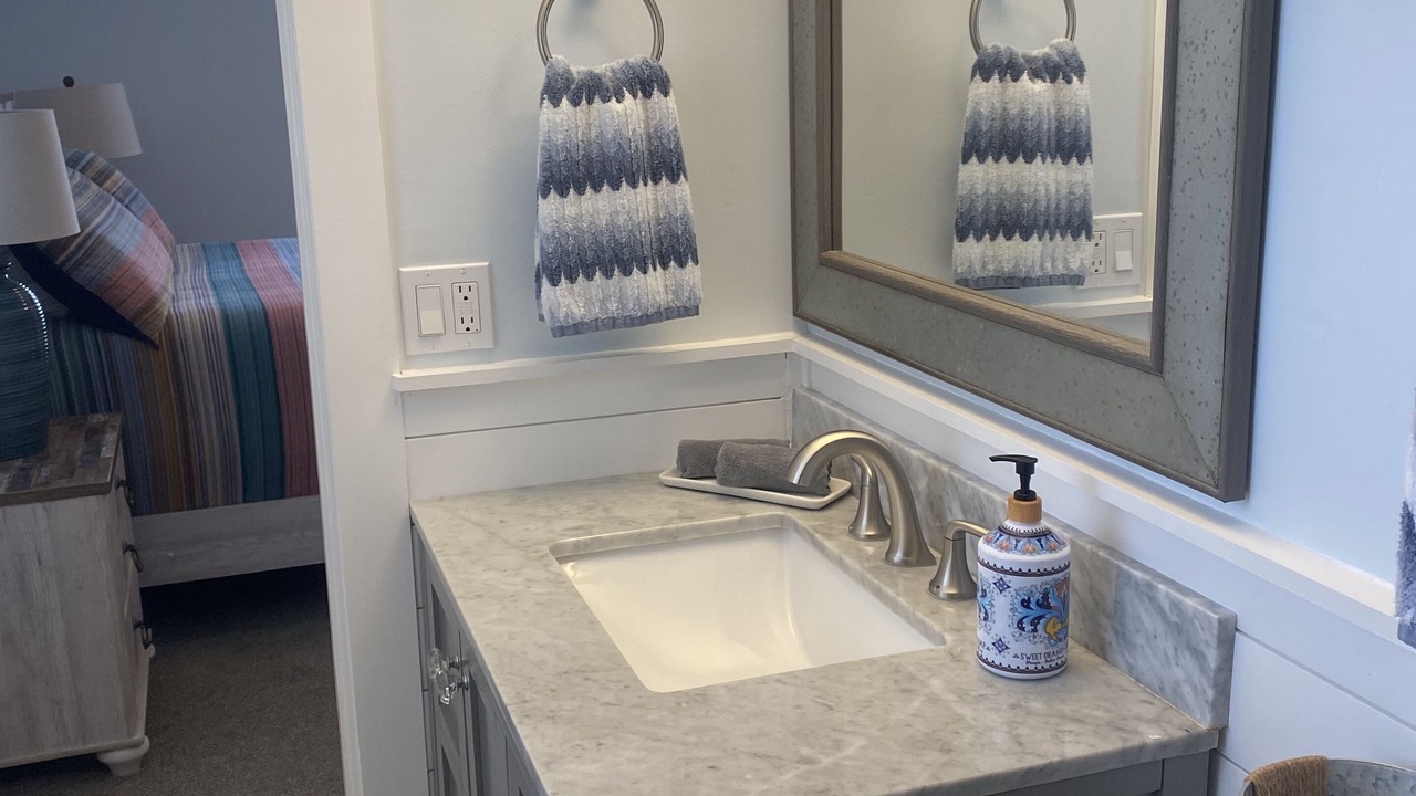 Photo of Bathroom in Seaview Park