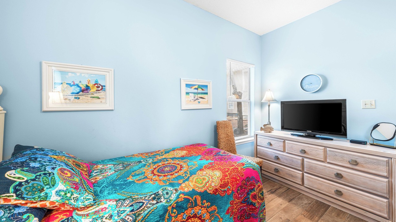 Photo of Bedroom in Gulf Pines