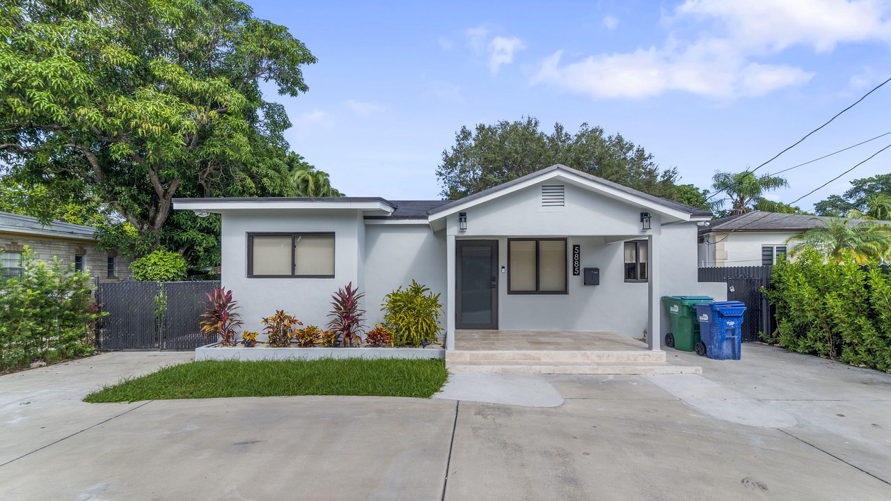 Photo of Outdoor in Coral Terrace