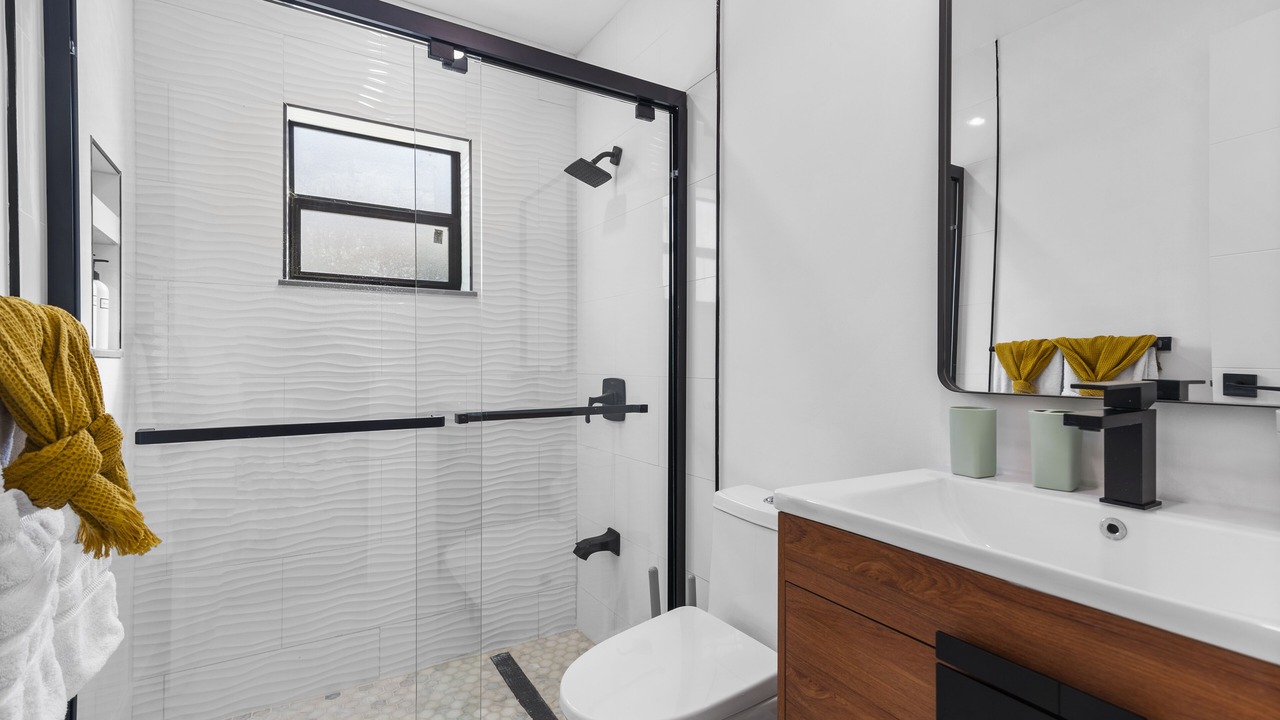 Photo of Bathroom in Coral Terrace