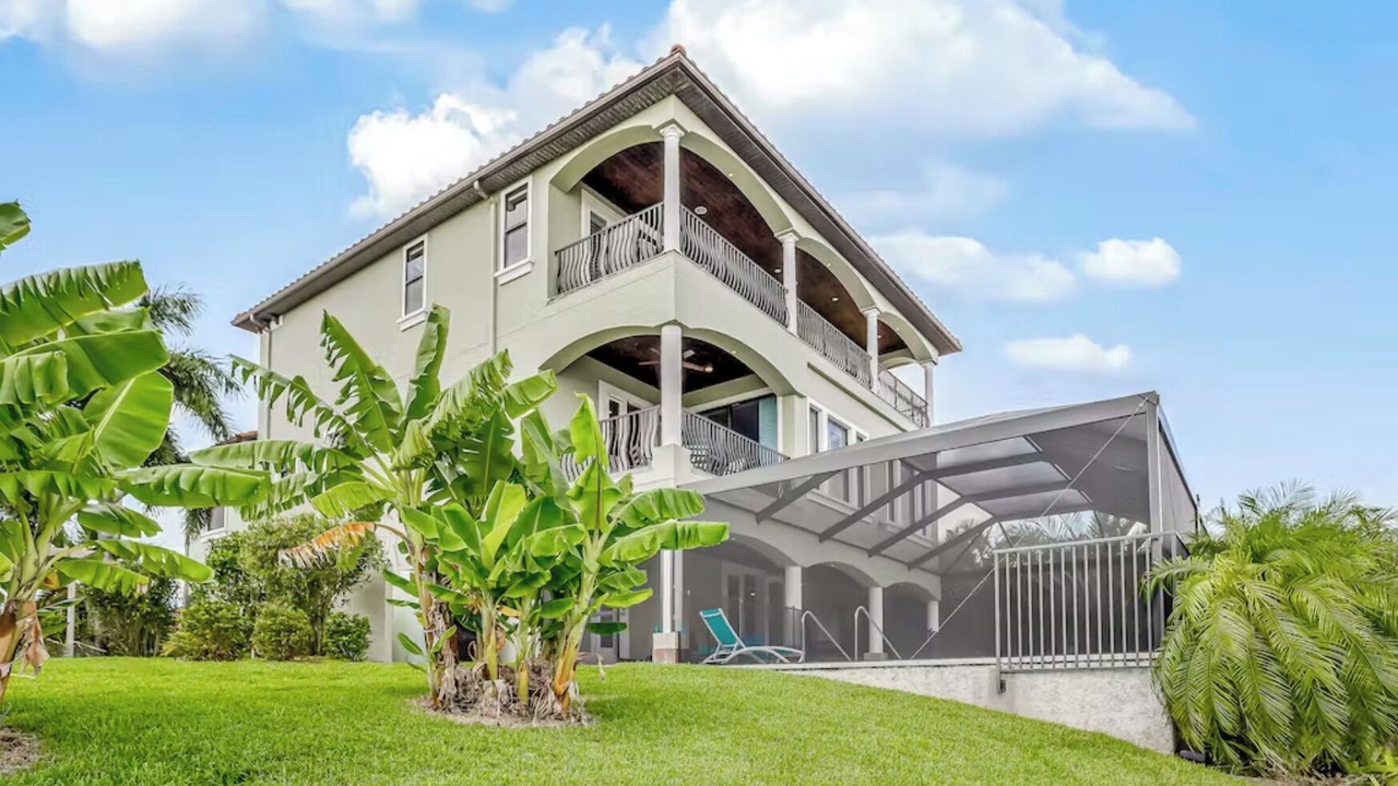 Photo of Outdoor in Mariner