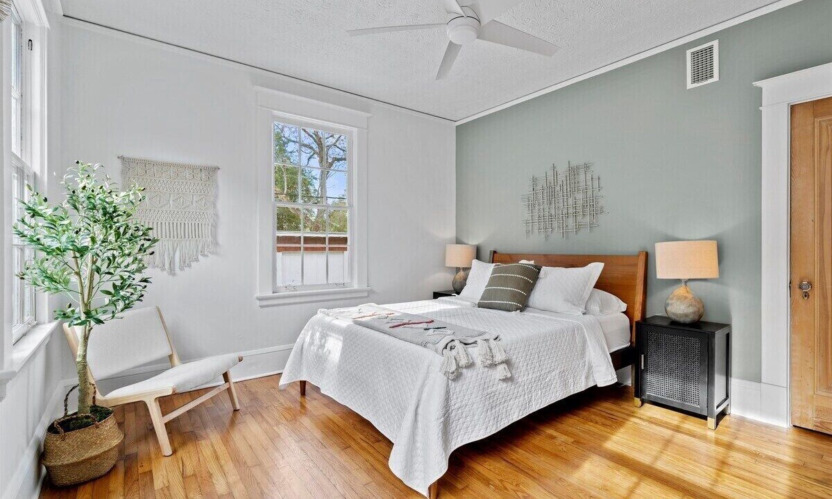 Photo of Bedroom in Avondale