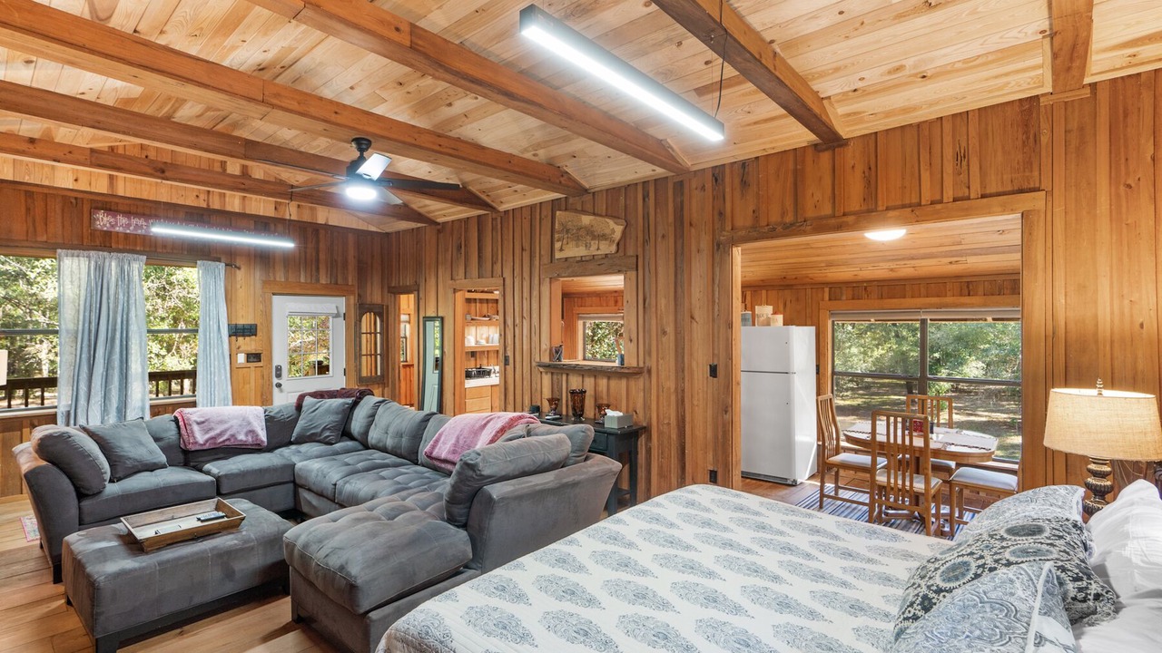 Photo of Livingroom in Ponce De Leon