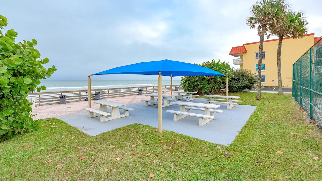 Photo of Outdoor in Point East