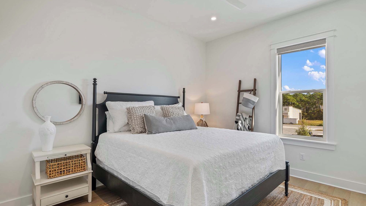 Photo of Bedroom in Emerald Waters Village
