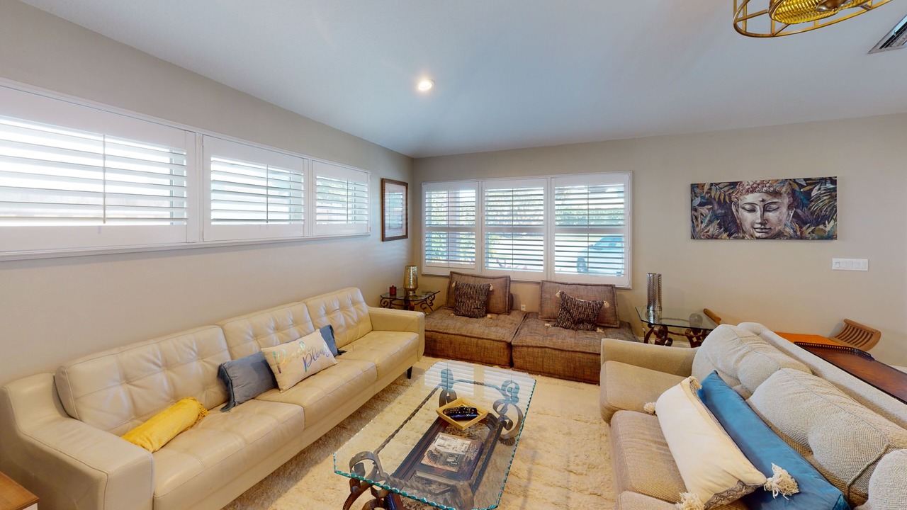 Photo of Livingroom in New Smyrna Beach
