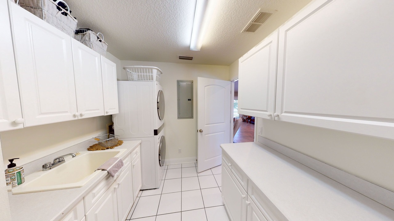 Photo of Bedroom in New Smyrna Beach