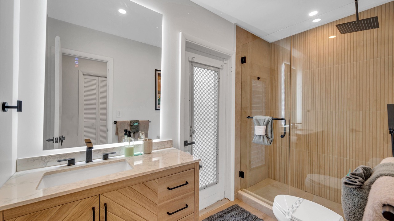 Photo of Bathroom in Cooper City