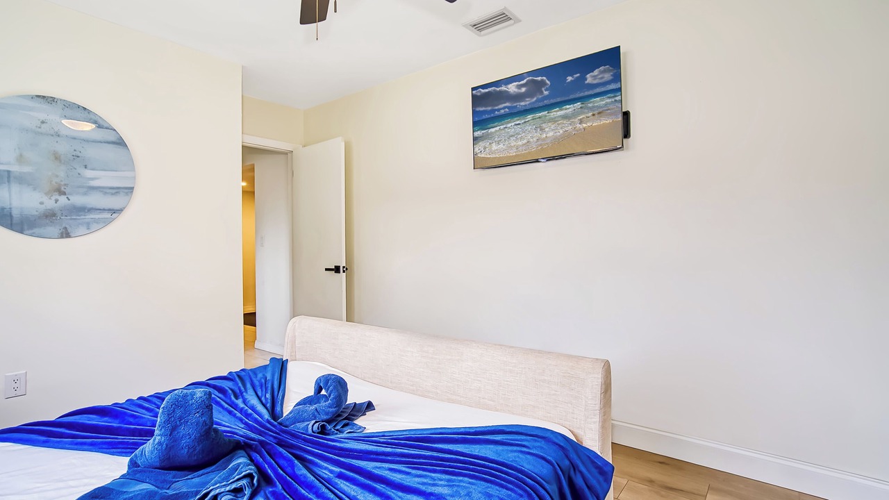 Photo of Bedroom in Cooper City