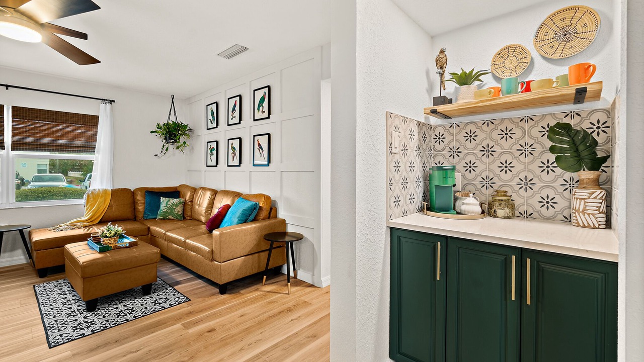 Photo of Livingroom in Indian Harbour Beach