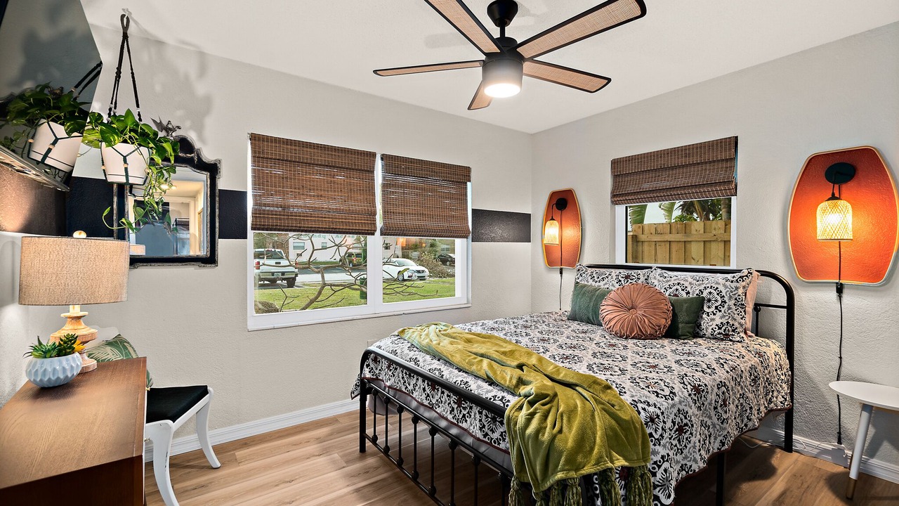 Photo of Bedroom in Indian Harbour Beach