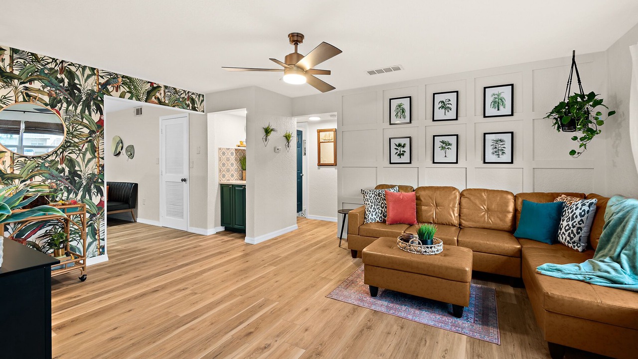 Photo of Livingroom in Indian Harbour Beach